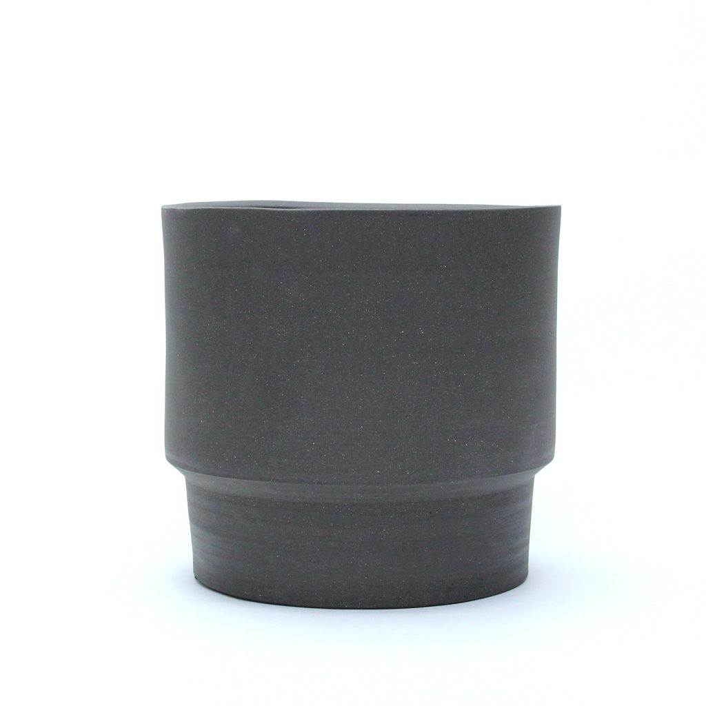 Gs Collection Pots PLANT POTS 004 M BLACK | GENERAL SUPPLY.Co