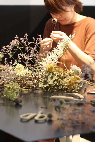 夏のドライフラワーブーケアレンジ ワークショップ
