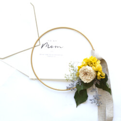 アンティークグリーン バラとあじさいのゴールドリングリース